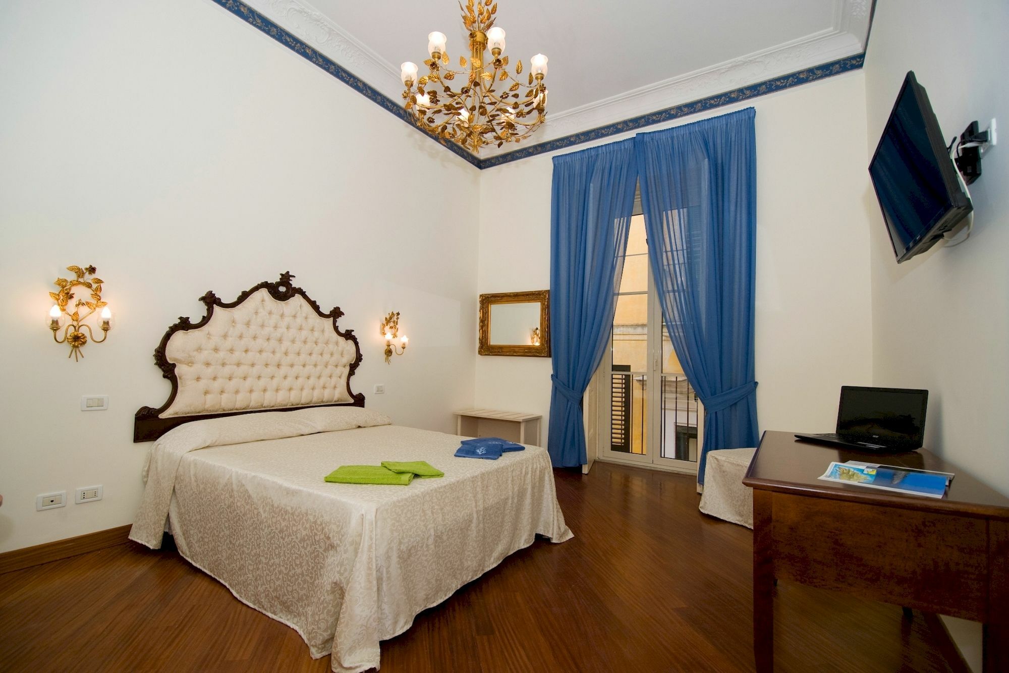 B&B Maison D'Art Sorrente Extérieur photo